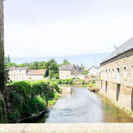 Nouveau ** Le Raffine Au Coeur De Guingamp ** Parking 外观 照片